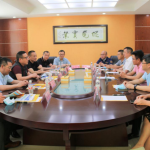 熱烈歡迎江蘇中超電纜股份有限公司俞雷董事長(zhǎng)一行蒞臨我集團(tuán)指導(dǎo)工作 ... ...