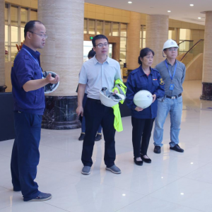 南寧市科技局黨委書記、副局長王亞楠一行蒞臨縱覽集團調(diào)研指導 ...