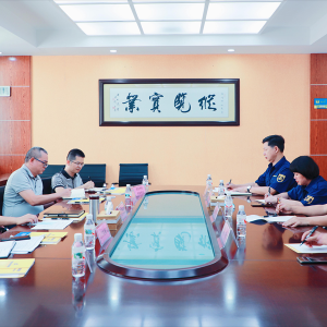 南寧市經(jīng)開區(qū)黨工委書記、管委會主任何尚漢到我司調(diào)研走訪 ... ...